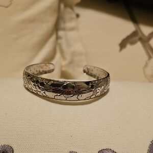 Elegant Sterling Silver Floral Cuff Bracelet